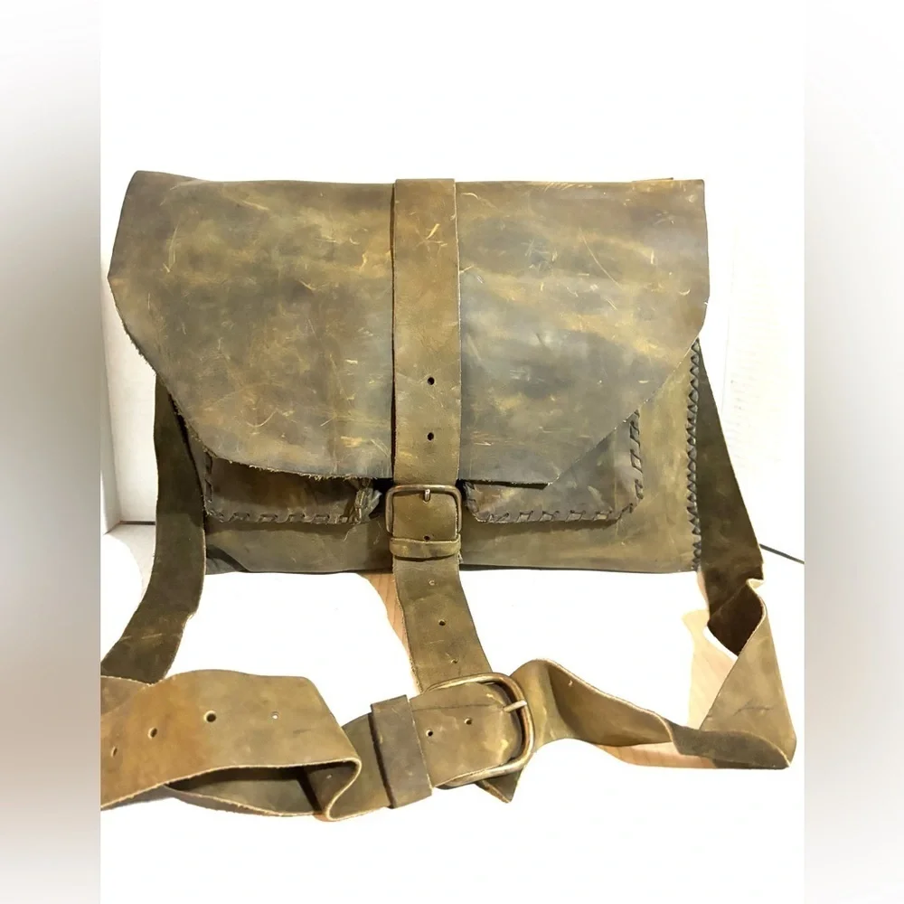 Vintage unisex Olive distressed Leather Messenger Bag